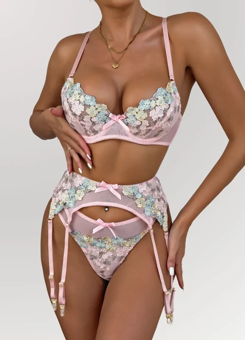 Boudoir Bliss Lingerie Set*