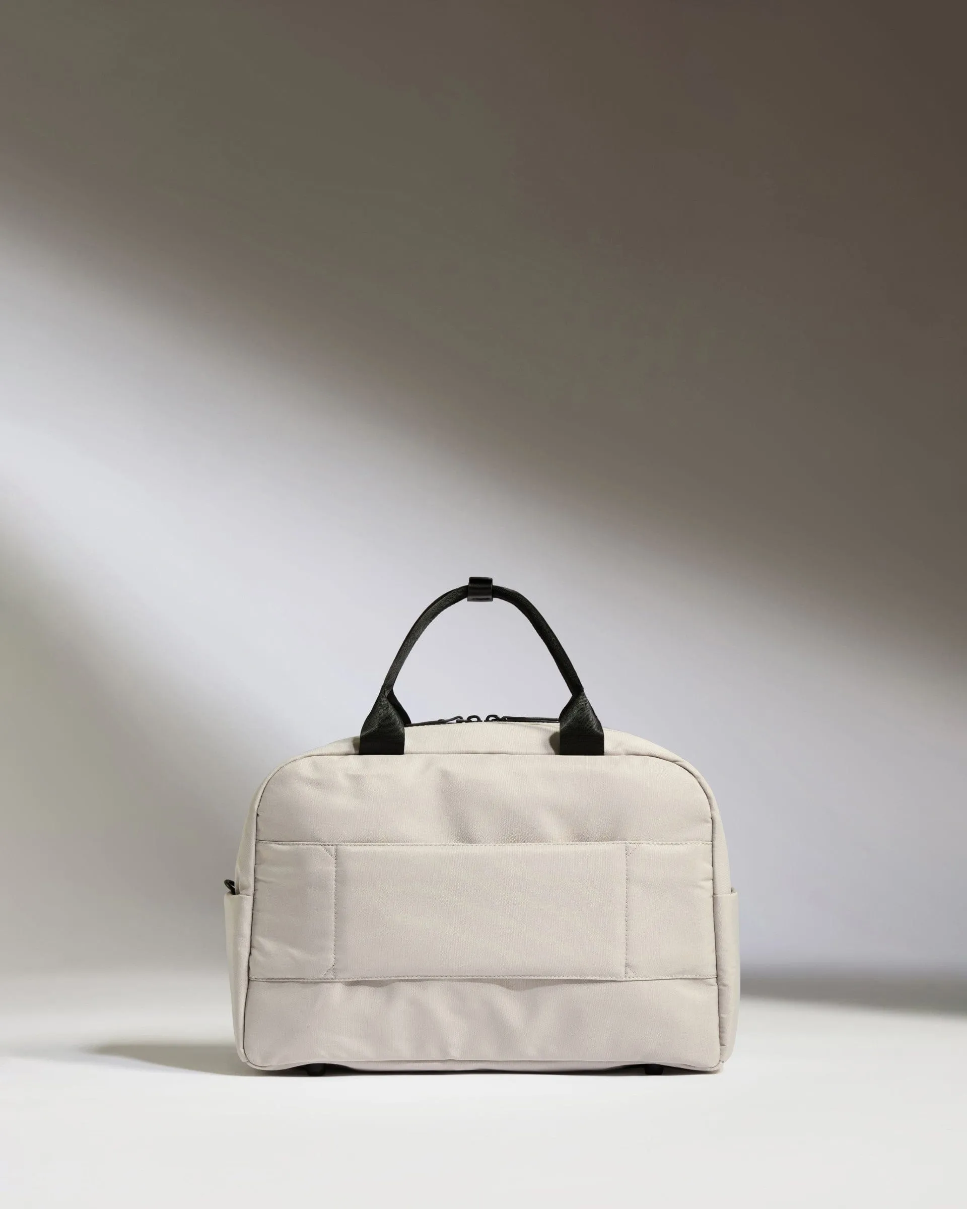 Essential Overnight Bag in Taupe