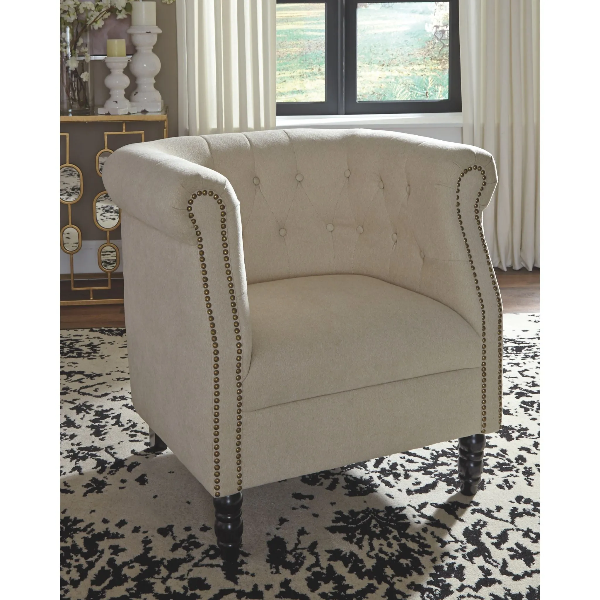 Jacquelyne Accent Chair