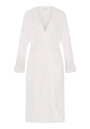 Michelle Robe | White 74947-101